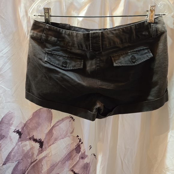 BE COOL Charcoal High Waist Women's Shorts - Picture 5 of 8